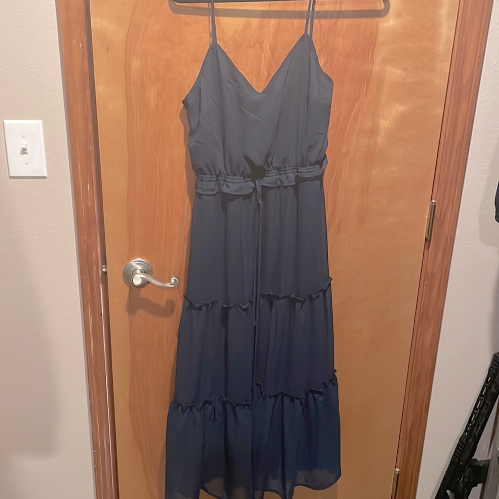 NWT Lulu’s midi dress